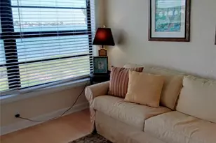 6279 Sun Blvd, Saint Petersburg, FL 33715 - Photo 13