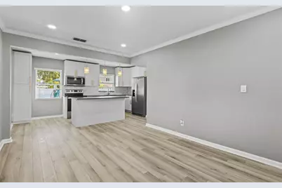 2302 S Thixton Court, Tampa, FL 33629 - Photo 7