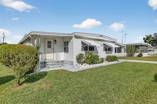 37303 Kinkaid Dr, Zephyrhills, FL 33541 - Photo 3