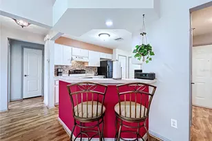 7517 Savannah Ln, Tampa, FL 33637 - Photo 31