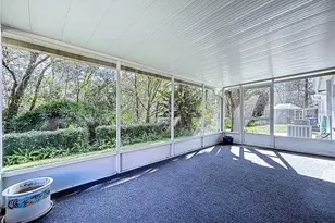 7517 Savannah Ln, Tampa, FL 33637 - Photo 59