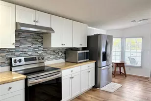 224 S Port Royal Ln, Apollo Beach, FL 33572 - Photo 9