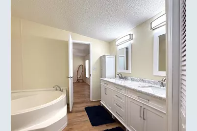 224 S Port Royal Lane, Apollo Beach, FL 33572 - Photo 13