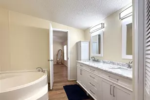 224 S Port Royal Ln, Apollo Beach, FL 33572 - Photo 13