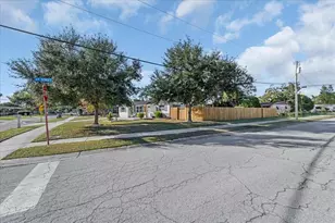 6901 78th Ave N, Pinellas Park, FL 33781 - Photo 9