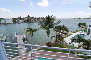 11105 5th St E, Treasure Island, FL 33706 - Photo 35
