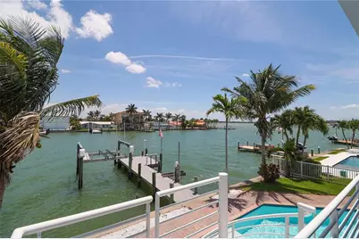 11105 5th Street E, Treasure Island, FL 33706 - Photo 33