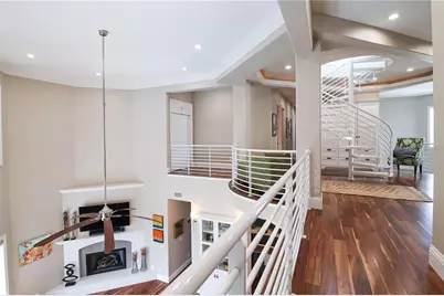 11105 5th Street E, Treasure Island, FL 33706 - Photo 31