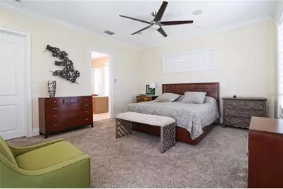 11105 5th Street E, Treasure Island, FL 33706 - Photo 17