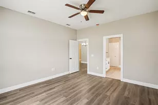 2700 Sierra Vista Way, Holiday, FL 34691 - Photo 33