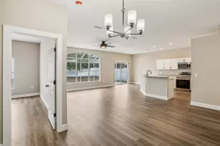 2700 Sierra Vista Way, Holiday, FL 34691 - Photo 13