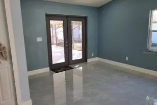 7607 Winging Way Dr, Tampa, FL 33615 - Photo 5