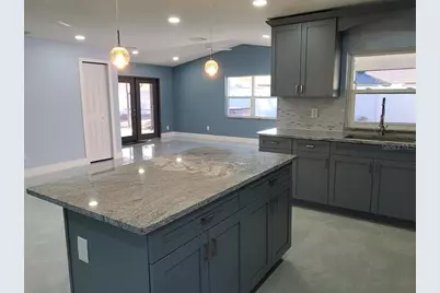 7607 Winging Way Drive, Tampa, FL 33615 - Photo 5