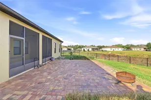 7322 61st St E, Palmetto, FL 34221 - Photo 5