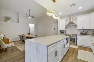 14526 Weeping Elm Dr, Tampa, FL 33626 - Photo 7