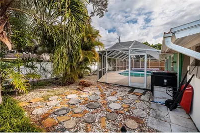 13877 94th Avenue, Seminole, FL 33776 - Photo 31