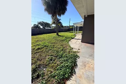 4615 Wishart Boulevard, Tampa, FL 33603 - Photo 9