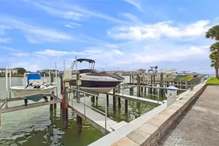 2539 Gary Cir, Dunedin, FL 34698 - Photo 39