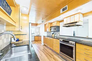 2539 Gary Cir, Dunedin, FL 34698 - Photo 11