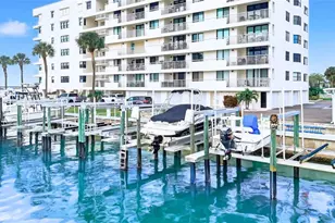 2539 Gary Cir, Dunedin, FL 34698 - Photo 35