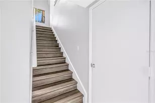 1605 Royal Palm Dr S, Gulfport, FL 33707 - Photo 9