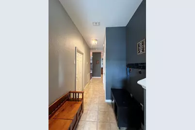 8210 Down Royal Road, Tampa, FL 33610 - Photo 5