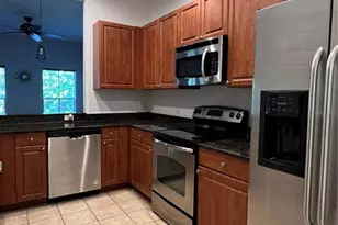 8210 Down Royal Rd, Tampa, FL 33610 - Photo 7