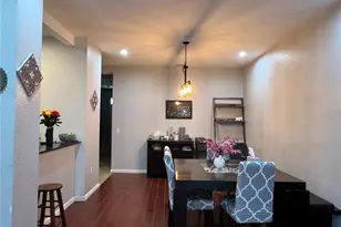 8210 Down Royal Rd, Tampa, FL 33610 - Photo 11
