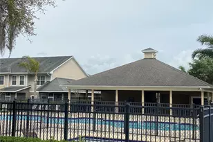 8210 Down Royal Rd, Tampa, FL 33610 - Photo 43