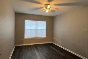8210 Down Royal Rd, Tampa, FL 33610 - Photo 33