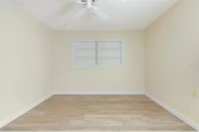 9210 Grand Blanc Drive, Seminole, FL 33777 - Photo 33