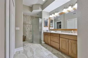 1351 Emerald Dunes Dr, Sun City Center, FL 33573 - Photo 17