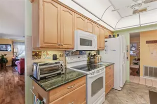 2322 Lancaster Dr, Sun City Center, FL 33573 - Photo 15