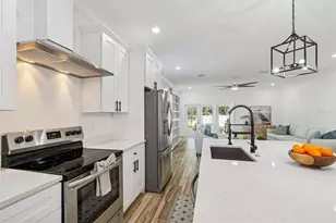 3615 Ohio Ave, Tampa, FL 33611 - Photo 9