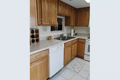 2465 Northside Drive #1001, Clearwater, FL 33761 - Photo 9