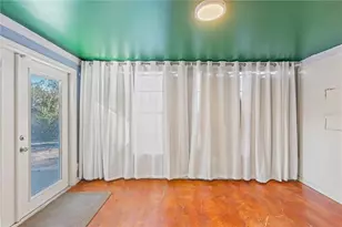 2040 Forest Dr, Clearwater, FL 33763 - Photo 13