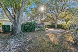 2040 Forest Dr, Clearwater, FL 33763 - Photo 27