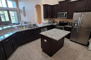 10850 Breaking Rocks Dr, Tampa, FL 33647 - Photo 3