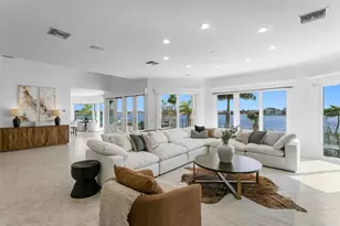 1315 Jumana Loop, Apollo Beach, FL 33572 - Photo 5