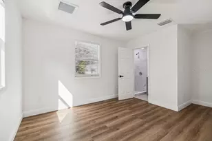 6416 N 47th St, Tampa, FL 33610 - Photo 21