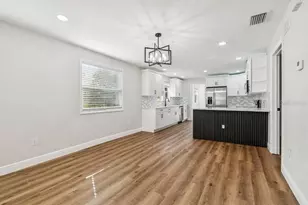 6416 N 47th St, Tampa, FL 33610 - Photo 9