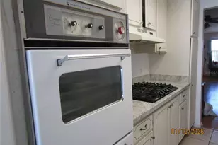 1900 59th Ave N, Saint Petersburg, FL 33714 - Photo 9