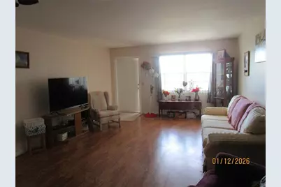 1900 59th Avenue N #305, Saint Petersburg, FL 33714 - Photo 3