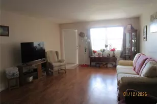 1900 59th Ave N, Saint Petersburg, FL 33714 - Photo 3