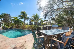 2402 Pine Hammock, Clearwater, FL 33764 - Photo 23