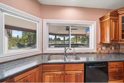 2402 Pine Hammock, Clearwater, FL 33764 - Photo 25