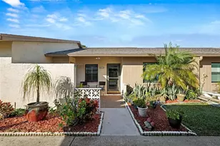38345 Cottonwood Pl, Zephyrhills, FL 33542 - Photo 1