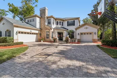 15011 Lake Emerald Boulevard, Tampa, FL 33618 - Photo 3