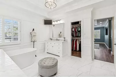 15011 Lake Emerald Boulevard, Tampa, FL 33618 - Photo 43