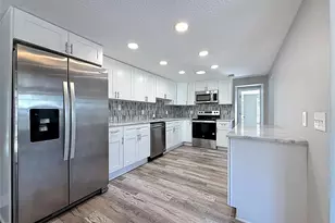 1125 Michigan Dr N, Dunedin, FL 34698 - Photo 17